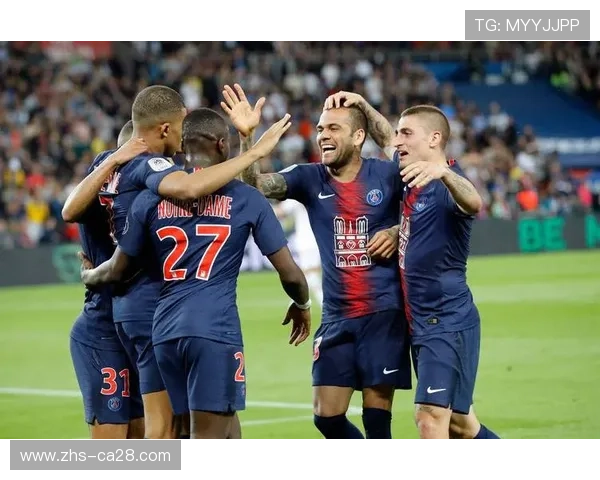 巴黎圣日耳曼vs里尔：榜首争夺战，王子公园上演攻防对决